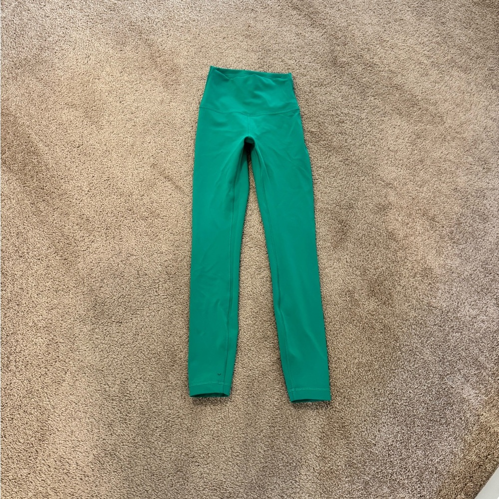 Lululemon Wunder Train Size 2 Leggings 25”